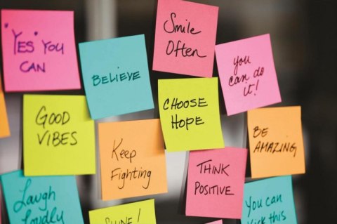 Karteczki samoprzylepne POST-IT® Super Sticky (654-SS-VP24COL), 76x76mm, 24x90 kart., mix kolorów, 3 Karteczki GRATIS