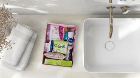 Zestaw higieniczny dla kobiet DONAU HOME, w pudełku, różowy