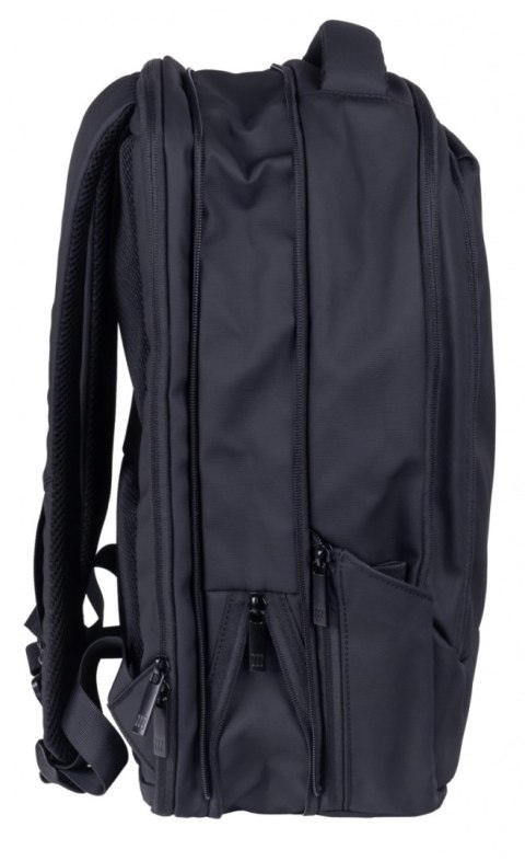 Plecak DONAU TRAVEL Berlin, 15,6", 16l, USB + kabel, czarny