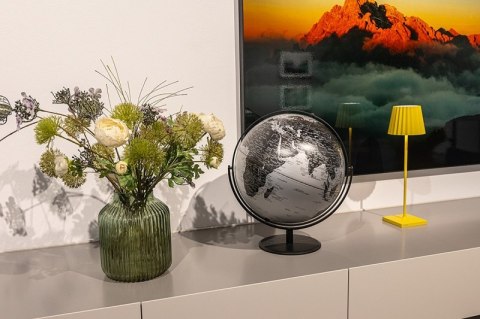 Globus TROIKA Juri, śr. 30cm, metalowa podstawa, srebrno-czarny