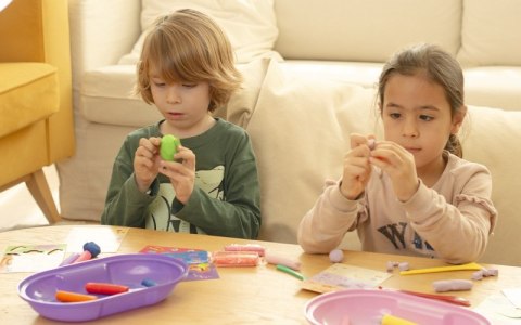 Zestaw plasteliny JOVI Play&Fun, kosmici