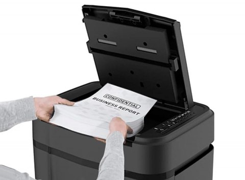 Niszczarka Q-CONNECT Q120, z automatycznym podajnikiem, czarna