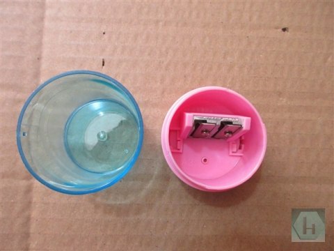 Temperówka plastikowa KEYROAD, pastel, podwójna, z pojemnikiem, blister, mix kolorów